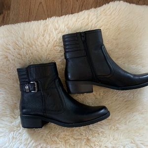Anne Klein leather boots